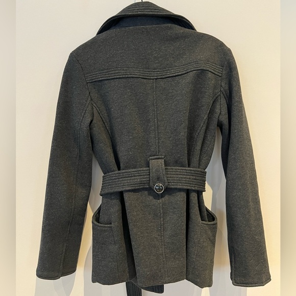 Kenneth Cole Reaction Charcoal Gray belted winter Pea Coat Jacket. Size small - Picture 2 of 12